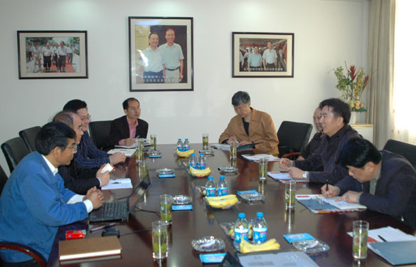 江苏省经济和信息化委员会党组副书记、副主任俞军来AG一飞冲天调研