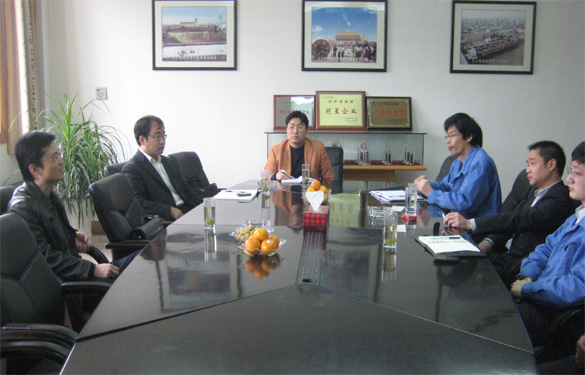 溧阳市委、常委组织部部长杨琪来AG一飞冲天慰问科技人才